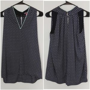 🌟 Vince Camuto Shirt Sleeveless Like New